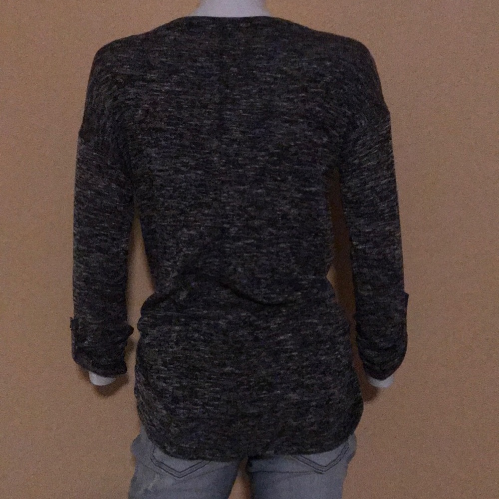 Gray Top - Picture 3 of 5